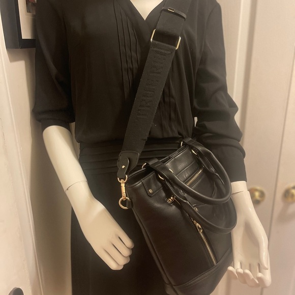 True Religion Black Leather Bag with Gold Accents - Picture 7 of 16